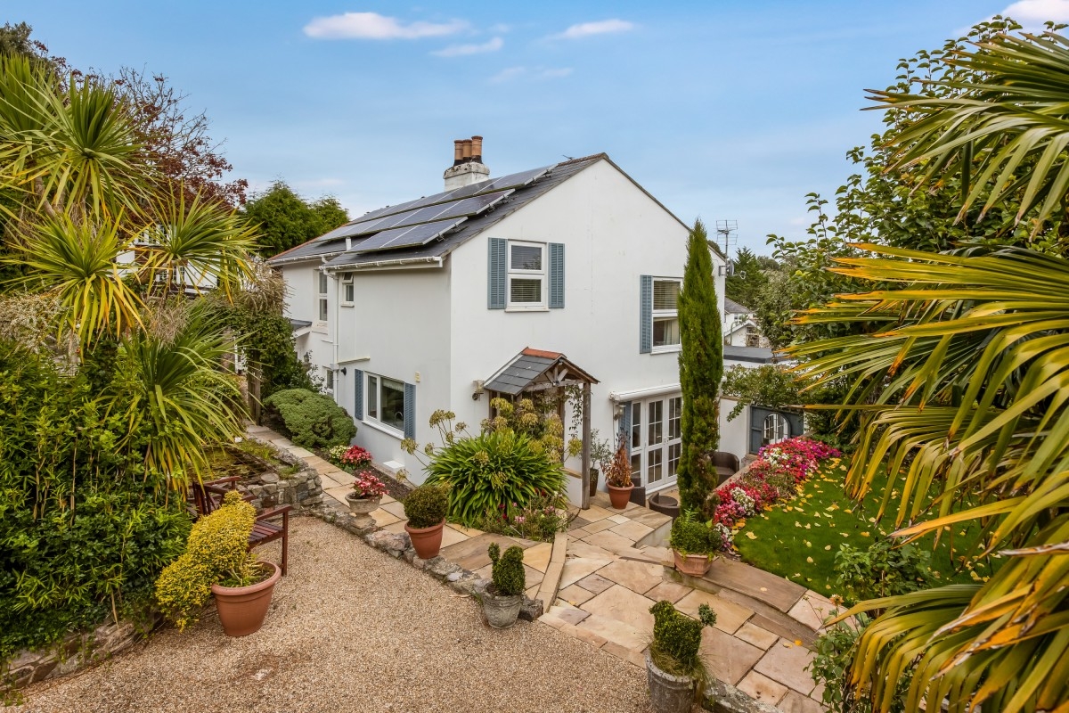 Oak Hill Road Property for Sale in Torquay John Couch The Estate